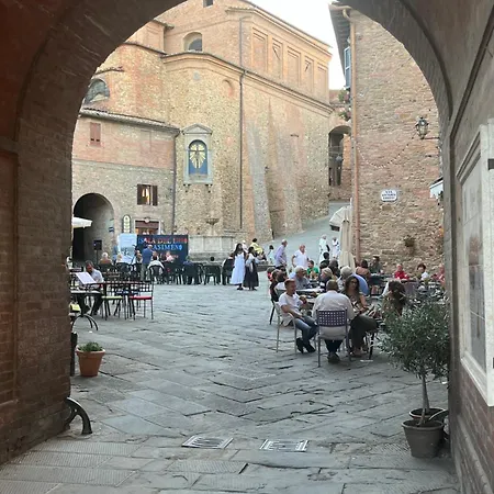 Casa Delle Rondini בית נופש *